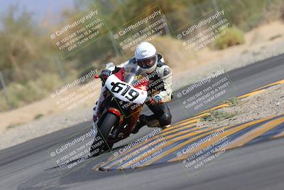 media/Nov-05-2022-SoCal Trackdays (Sat) [[f8d9b725ab]]/Turn 2 (1120am)/